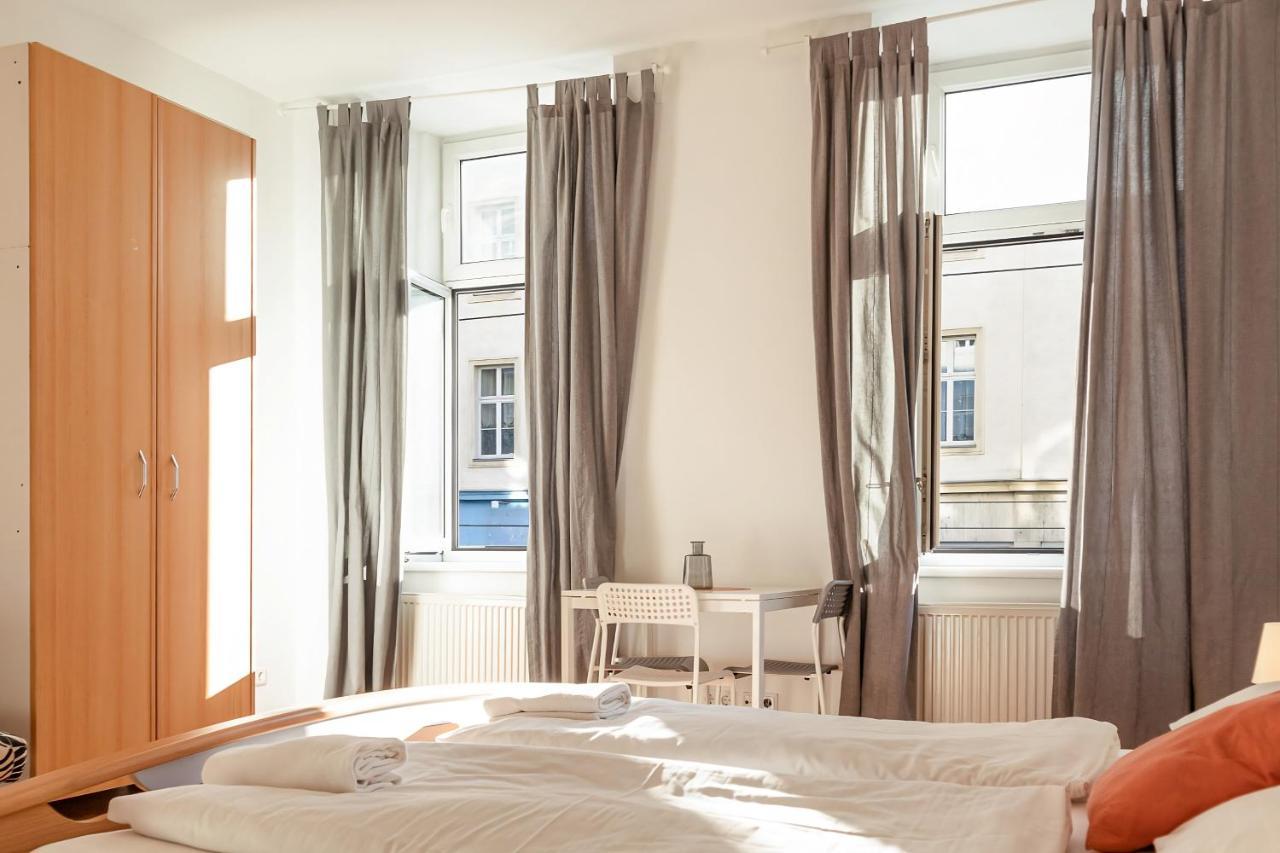 Comfortable 3br -belvedere -perfect For Long Apartment Wien